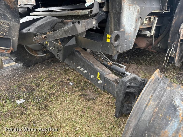 image for item YA1616 Case IH 8120 combine