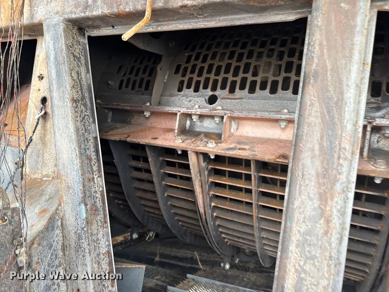 image for item YA1616 Case IH 8120 combine