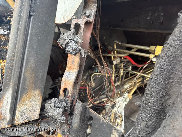 image for item YA1616 Case IH 8120 combine