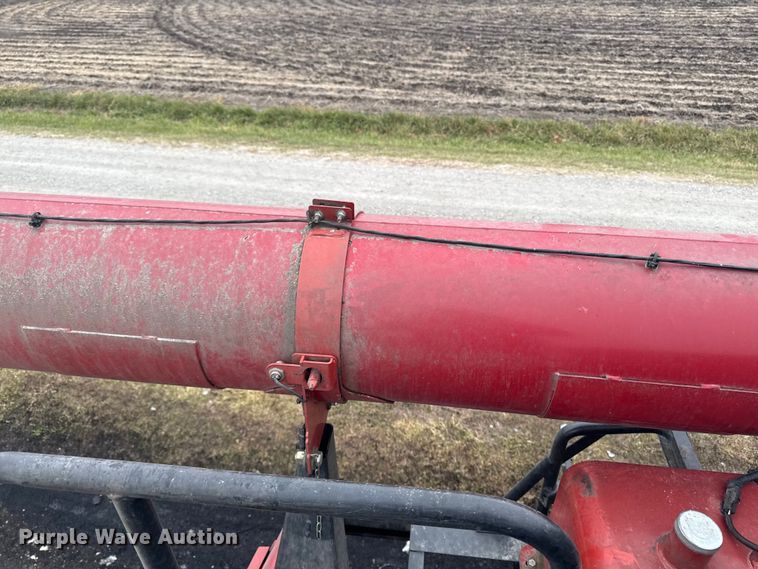 image for item YA1616 Case IH 8120 combine