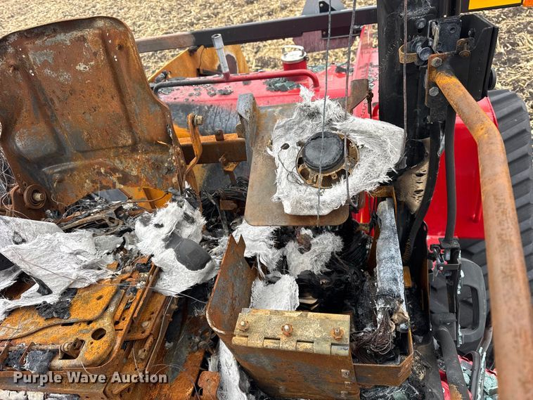 image for item YA1621 Case IH 620 QuadTrac 4WD tractor