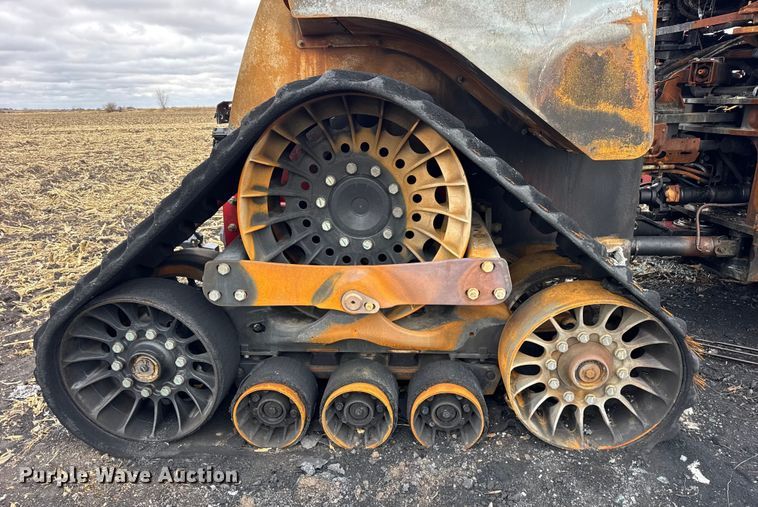 image for item YA1621 Case IH 620 QuadTrac 4WD tractor