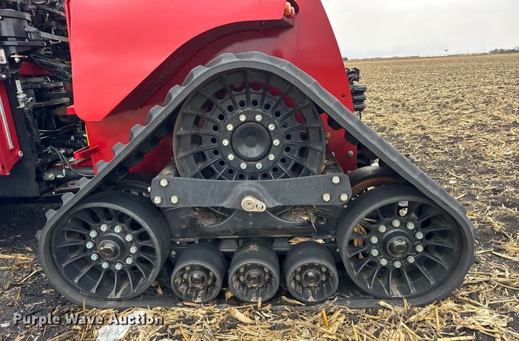 image for item YA1621 Case IH 620 QuadTrac 4WD tractor