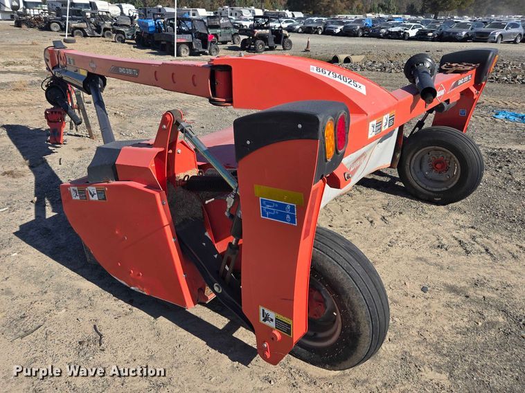 image for item YA1623 2018 Kuhn GMD3151TL disc mower