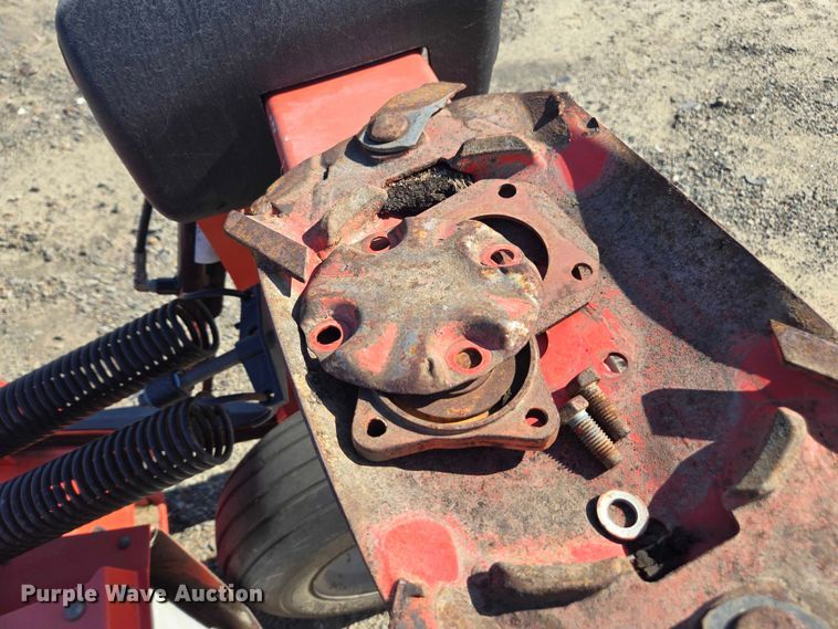 image for item YA1623 2018 Kuhn GMD3151TL disc mower