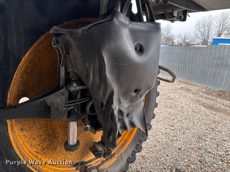 image for item YA1648 2024 Hagie STS16 sprayer