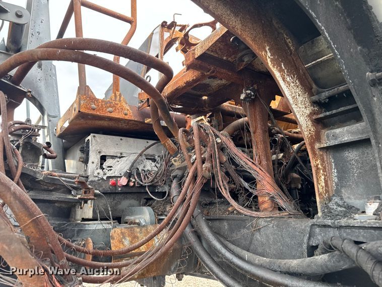 image for item YA1648 2024 Hagie STS16 sprayer