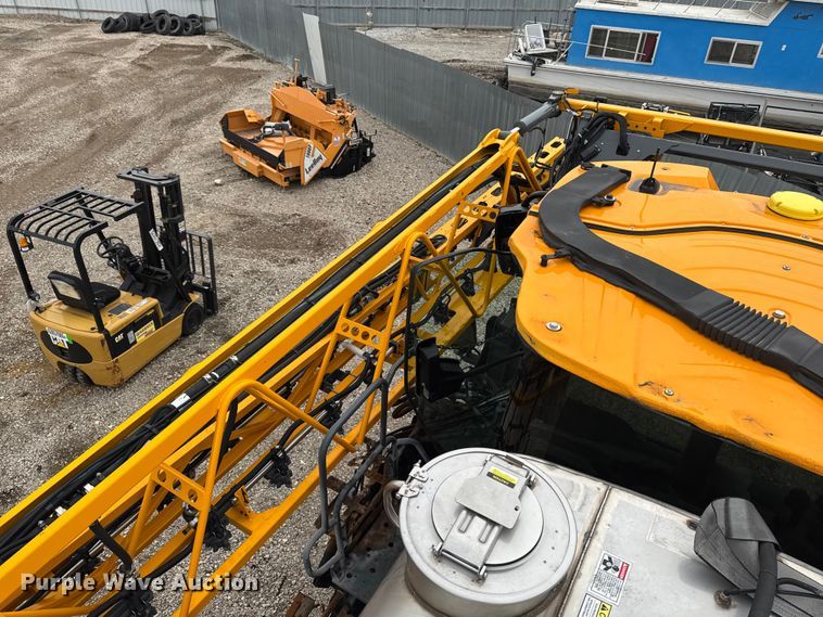 image for item YA1648 2024 Hagie STS16 sprayer