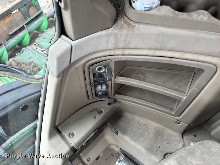 image for item YA1648 2024 Hagie STS16 sprayer