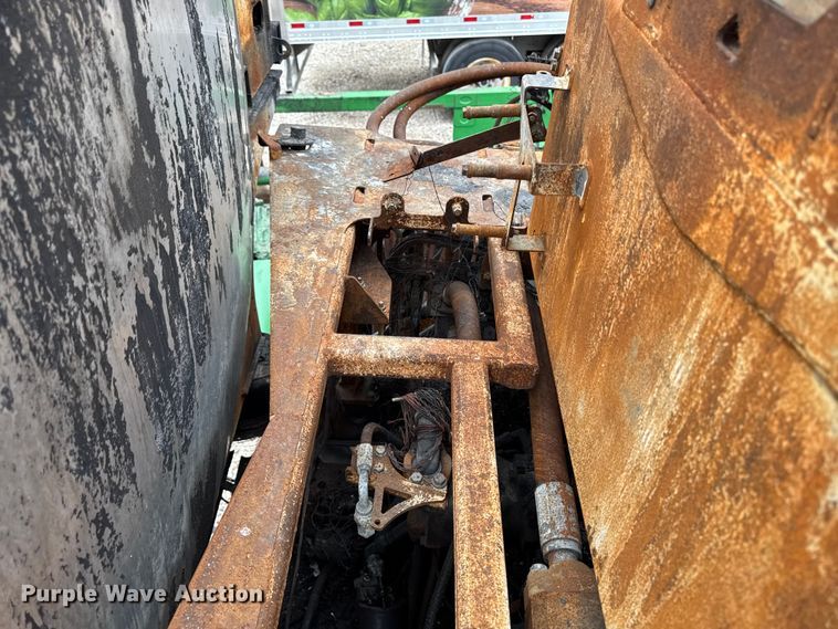 image for item YA1648 2024 Hagie STS16 sprayer