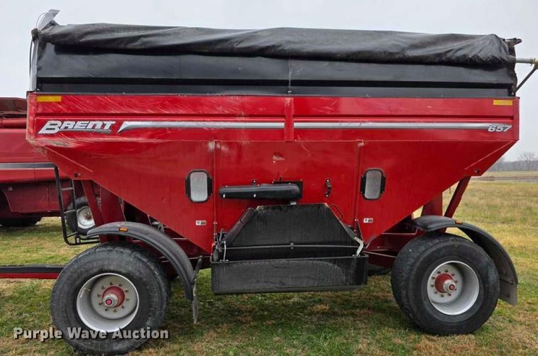 image for item YA1688 2025 Brent 657 gravity wagon