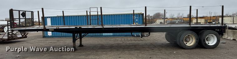image for item DK0044 2003 AMC Holland flatbed trailer