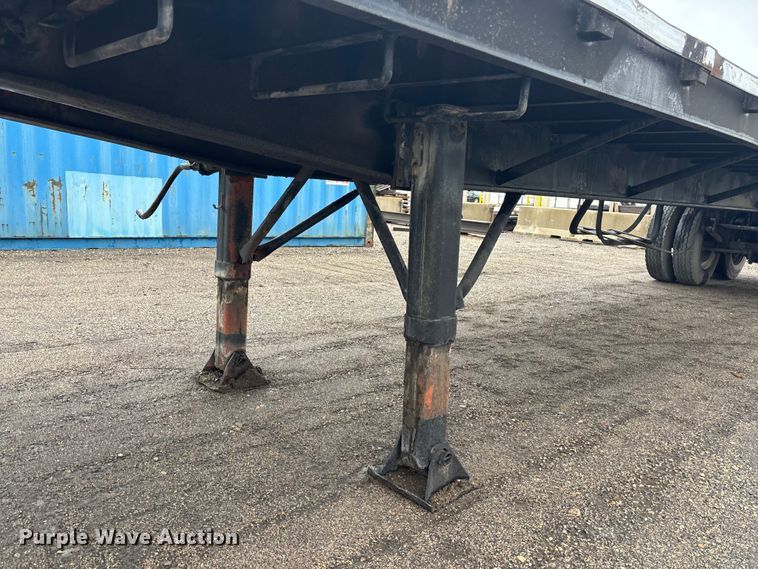 image for item DK0044 2003 AMC Holland flatbed trailer