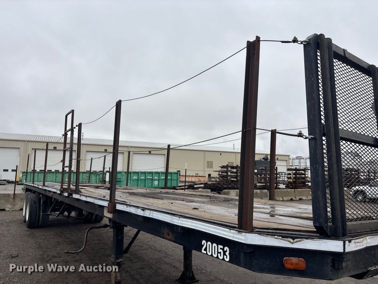 image for item DK0044 2003 AMC Holland flatbed trailer