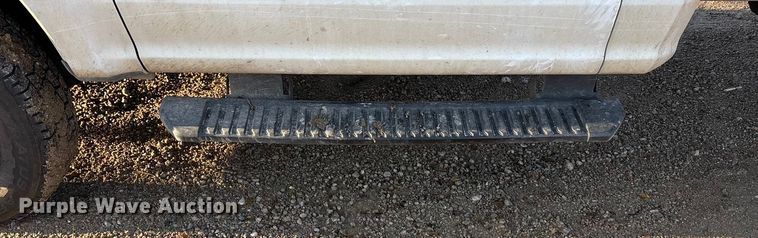 image for item DK0170 2022 Ford F350 Super Duty flatbed pickup truck