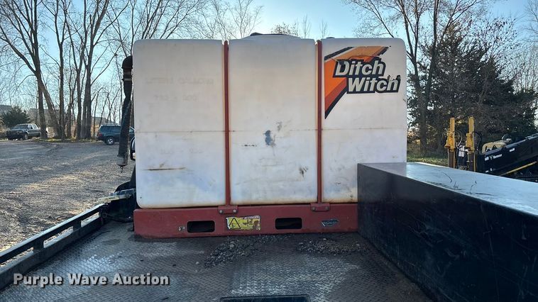 image for item DK0170 2022 Ford F350 Super Duty flatbed pickup truck