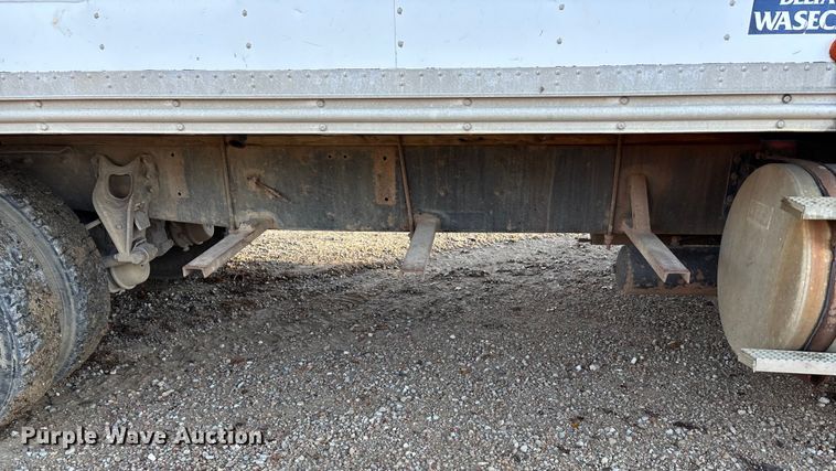 image for item DK0171 1994 International 9200 9200 box truck