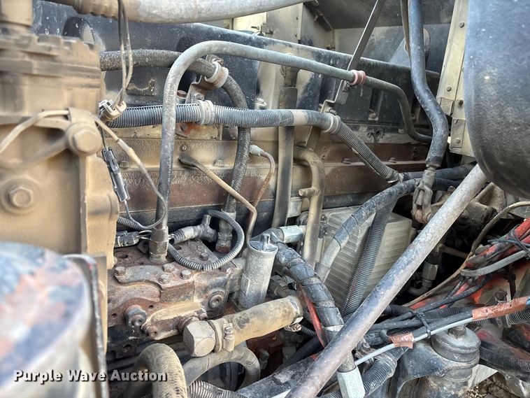 image for item DK0171 1994 International 9200 9200 box truck