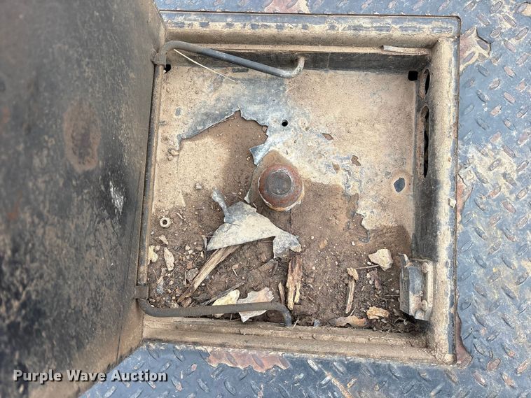 image for item DM1990 2017 RAM 3500HD Crew Cab flatbed pickup truck