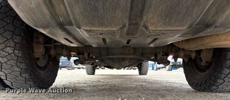 image for item DM1990 2017 RAM 3500HD Crew Cab flatbed pickup truck