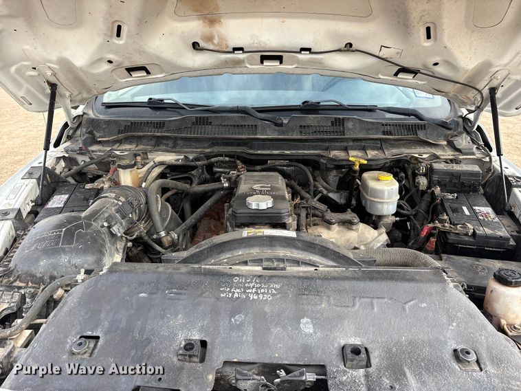 image for item DM1990 2017 RAM 3500HD Crew Cab flatbed pickup truck