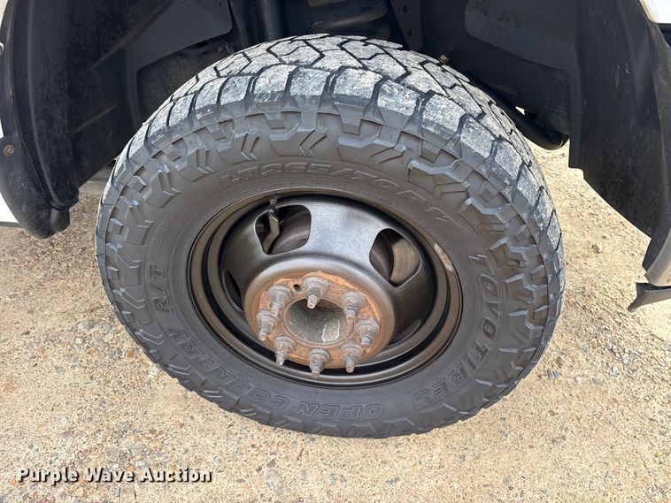 image for item DM1990 2017 RAM 3500HD Crew Cab flatbed pickup truck