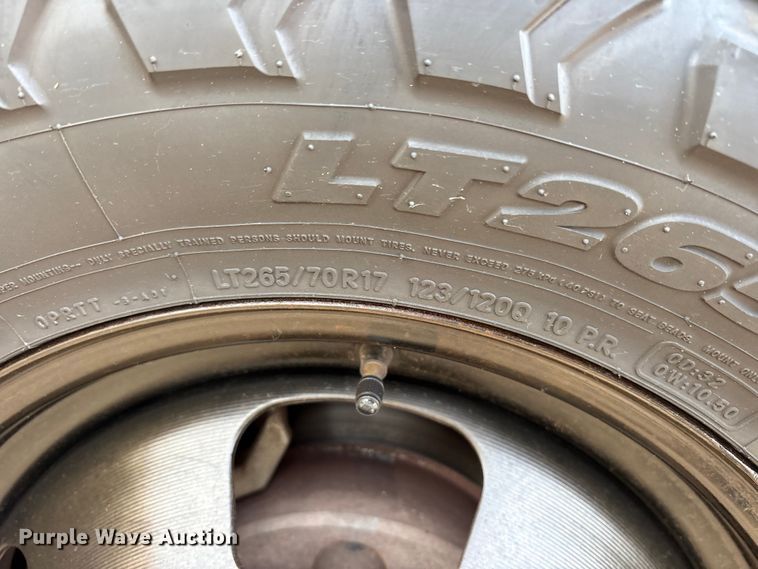 image for item DM1990 2017 RAM 3500HD Crew Cab flatbed pickup truck