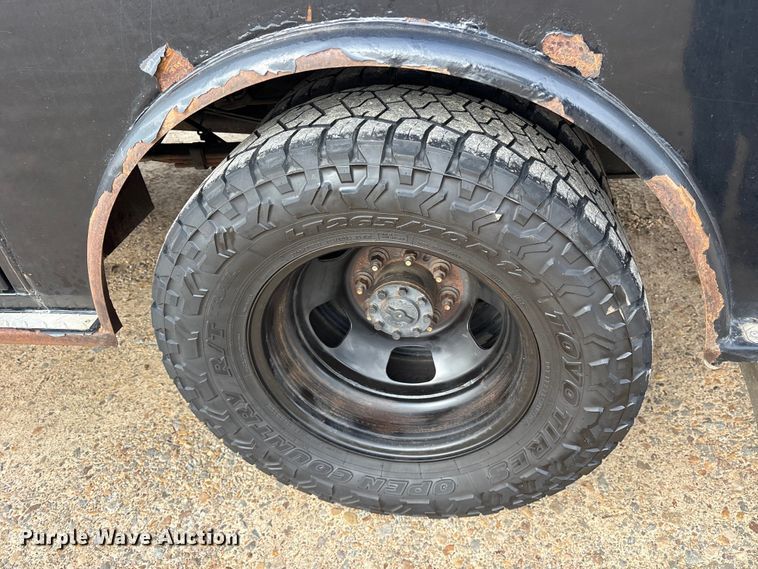 image for item DM1990 2017 RAM 3500HD Crew Cab flatbed pickup truck