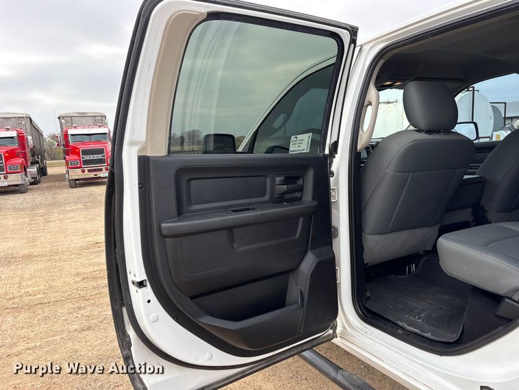 image for item DM1991 2018 RAM 2500HD Crew Cab pickup truck