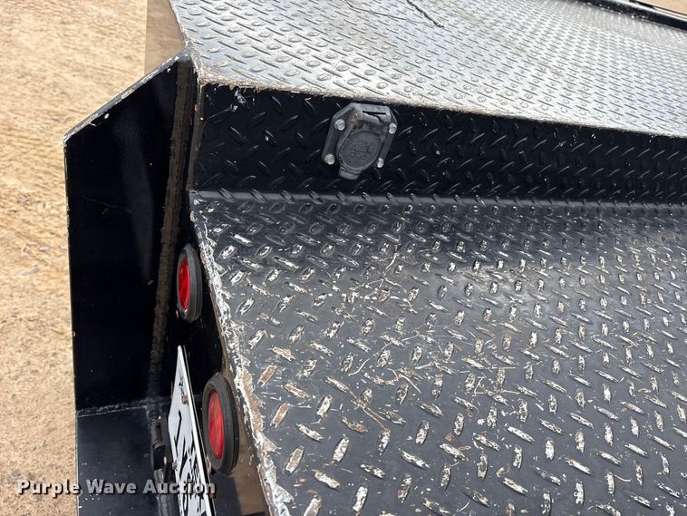 image for item DM1992 2016 RAM 3500HD Crew Cab flatbed pickup truck