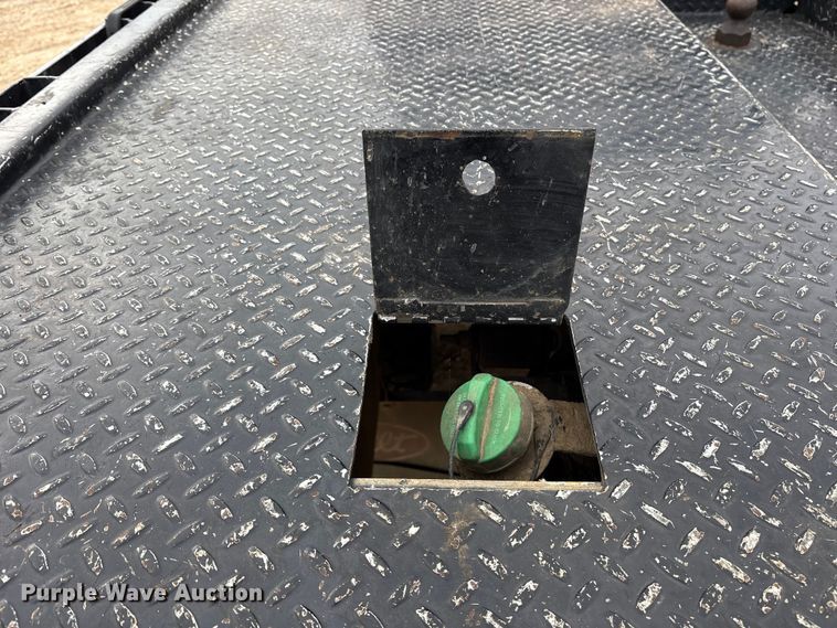 image for item DM1992 2016 RAM 3500HD Crew Cab flatbed pickup truck