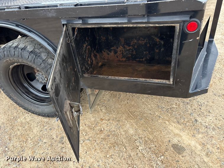 image for item DM1992 2016 RAM 3500HD Crew Cab flatbed pickup truck