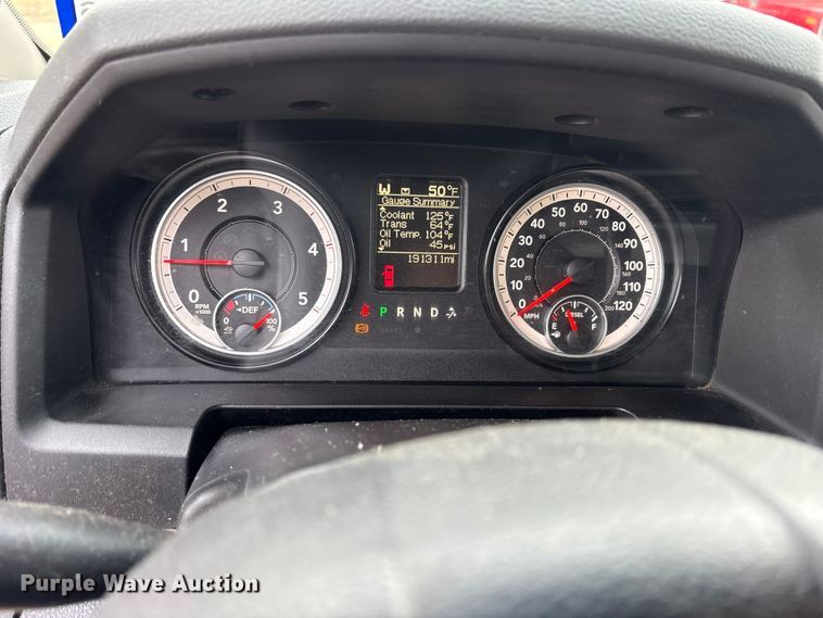 image for item DM1992 2016 RAM 3500HD Crew Cab flatbed pickup truck