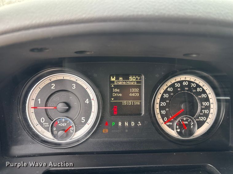 image for item DM1992 2016 RAM 3500HD Crew Cab flatbed pickup truck