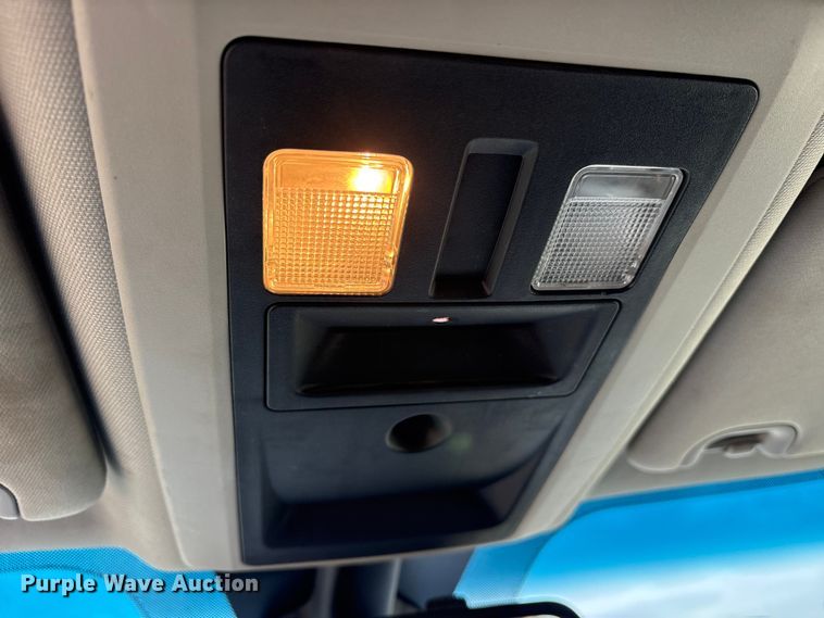 image for item DM1992 2016 RAM 3500HD Crew Cab flatbed pickup truck