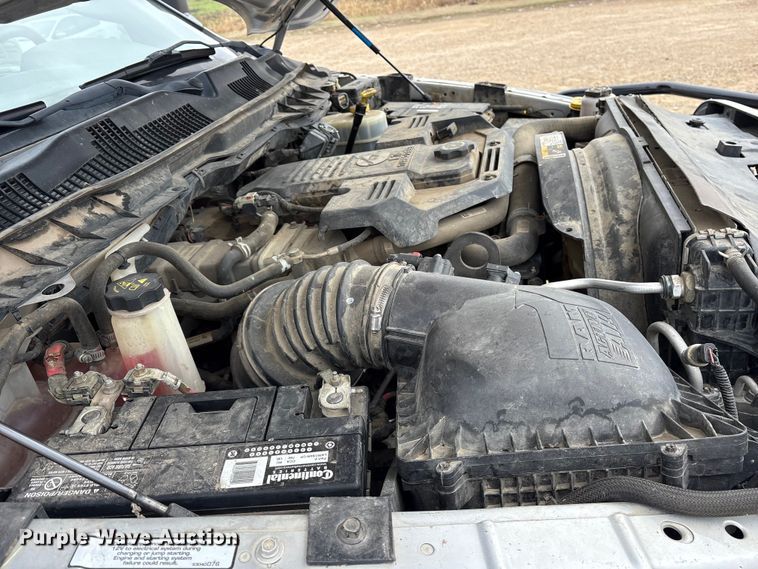 image for item DM1992 2016 RAM 3500HD Crew Cab flatbed pickup truck