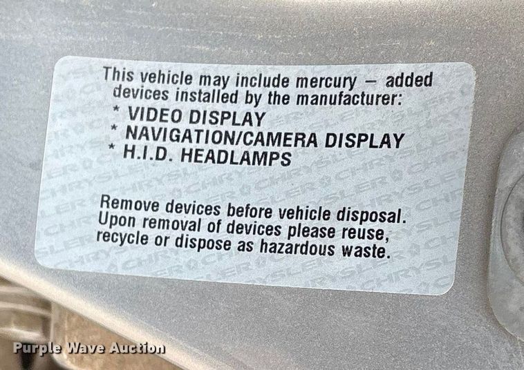 image for item DM1992 2016 RAM 3500HD Crew Cab flatbed pickup truck