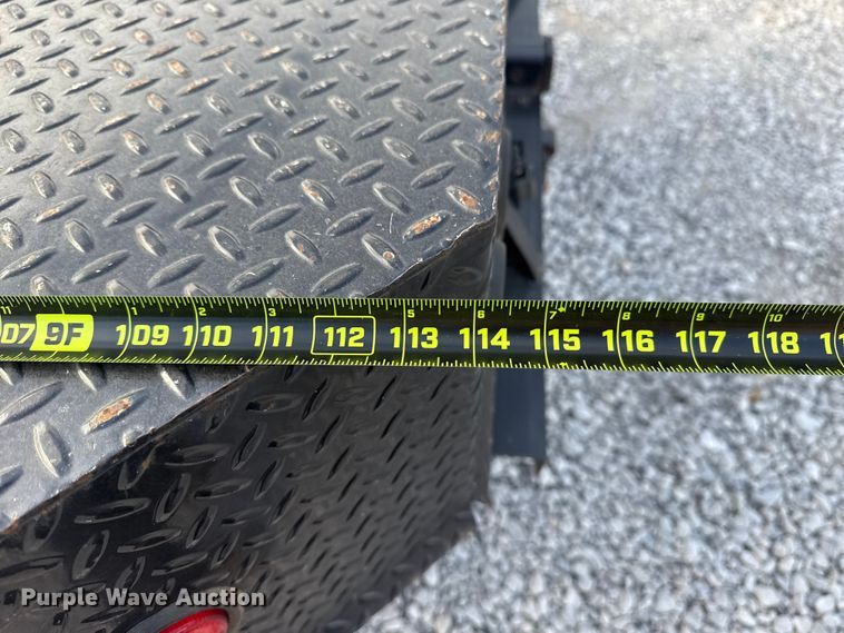 image for item DQ4146 2018 RAM 3500HD flatbed pickup truck