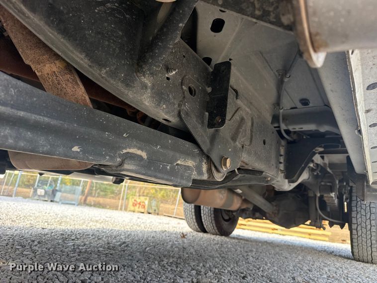 image for item DQ4146 2018 RAM 3500HD flatbed pickup truck