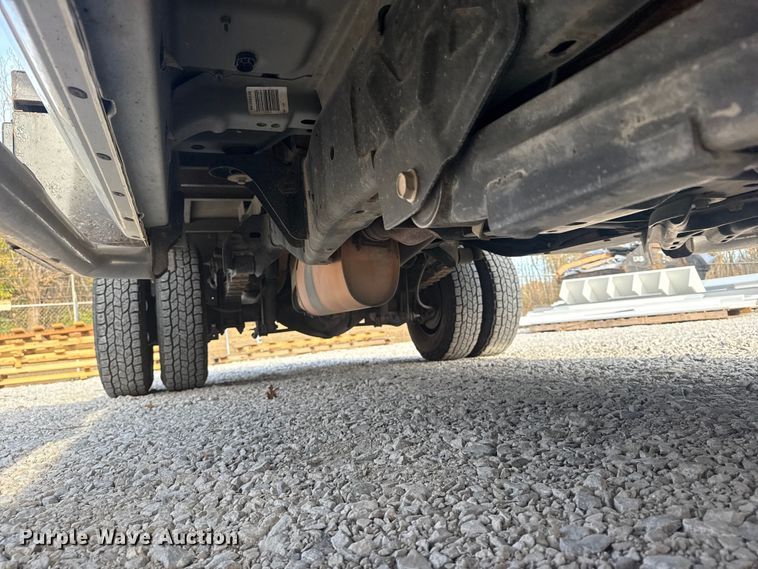 image for item DQ4146 2018 RAM 3500HD flatbed pickup truck