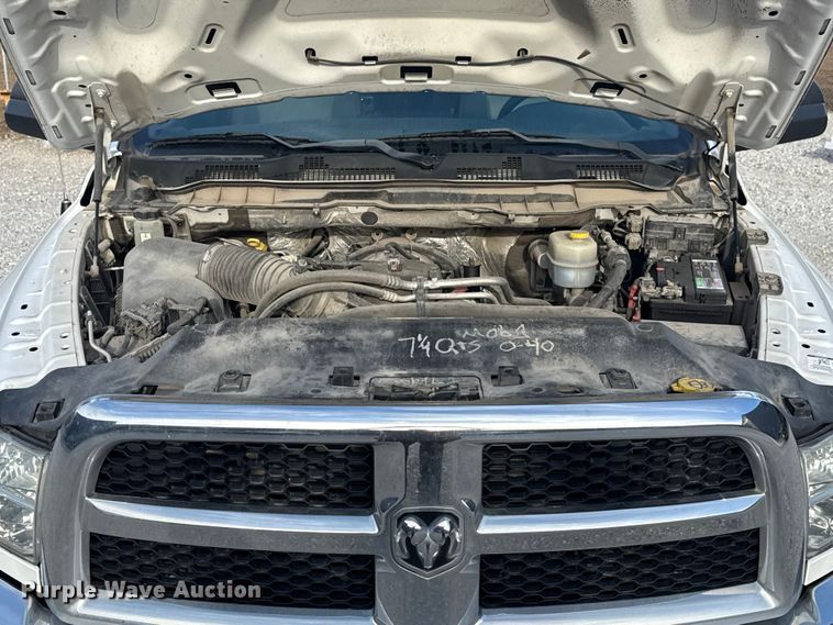 image for item DQ4146 2018 RAM 3500HD flatbed pickup truck