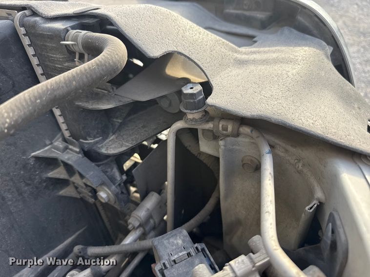 image for item DQ4146 2018 RAM 3500HD flatbed pickup truck