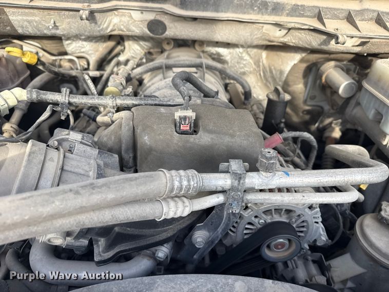 image for item DQ4146 2018 RAM 3500HD flatbed pickup truck