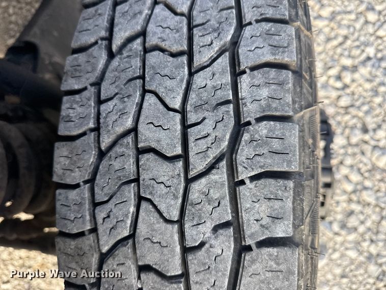 image for item DQ4146 2018 RAM 3500HD flatbed pickup truck