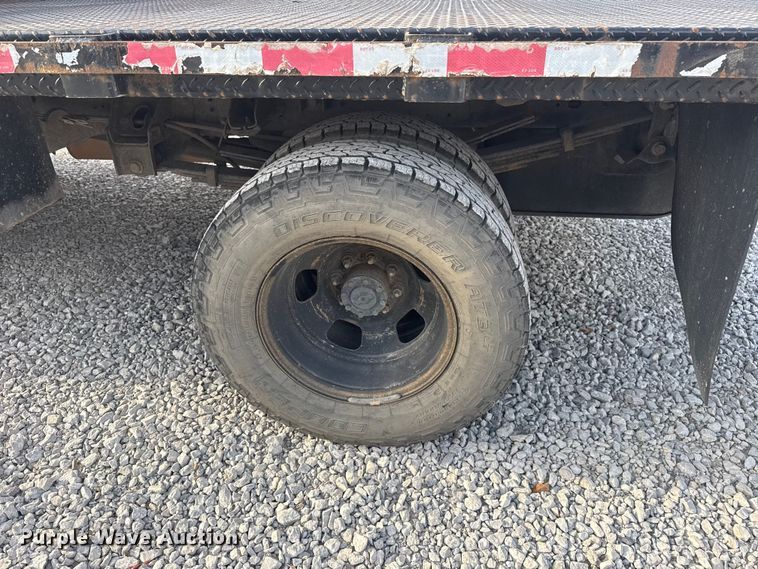 image for item DQ4146 2018 RAM 3500HD flatbed pickup truck