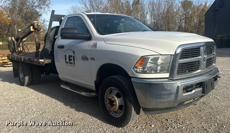 image for item DQ4147 2012 Dodge Ram 3500HD flatbed pickup truck