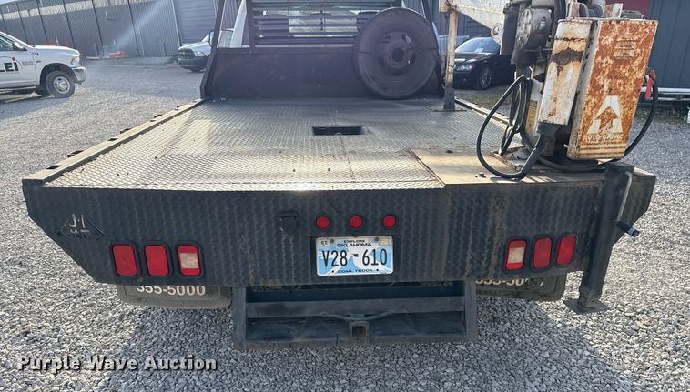 image for item DQ4147 2012 Dodge Ram 3500HD flatbed pickup truck