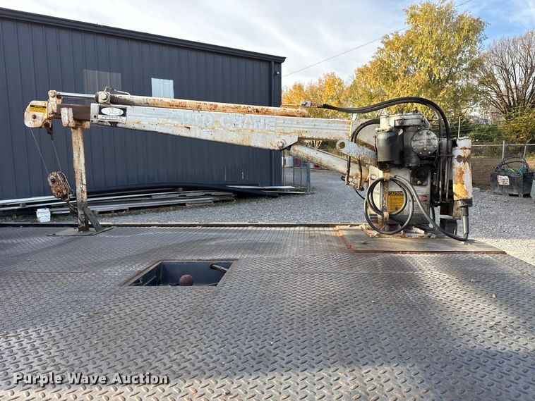 image for item DQ4147 2012 Dodge Ram 3500HD flatbed pickup truck