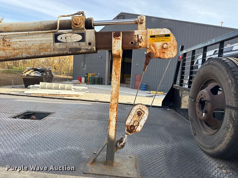 image for item DQ4147 2012 Dodge Ram 3500HD flatbed pickup truck