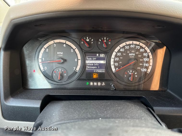 image for item DQ4147 2012 Dodge Ram 3500HD flatbed pickup truck